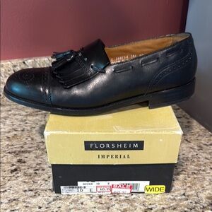 Florsheim Black Loafers Sleek Slip-Ons